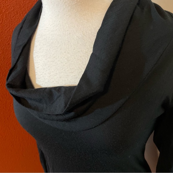 Icebreaker Merino Women’s Merino Cowl Neck Long Sleeve Layering Essential Top - Picture 3 of 6